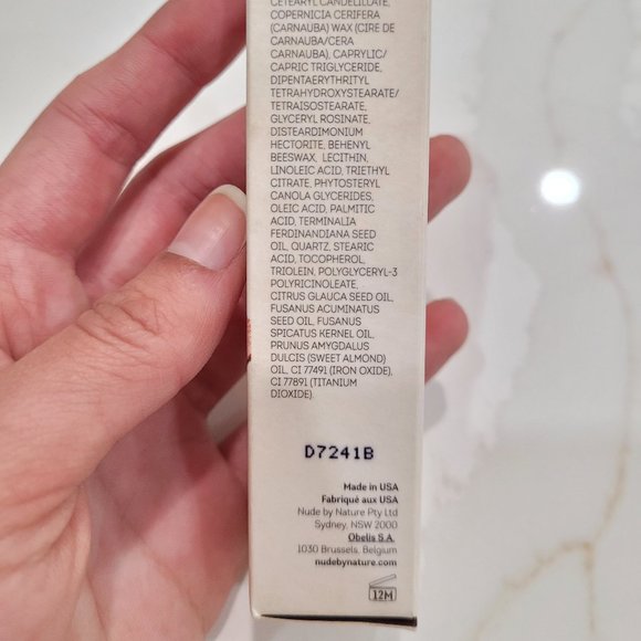 Nude By Nature TOUCH OF GLOW HIGHLIGHT STICK IN 03 BRONZE - Picture 12 of 12